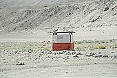 Ladakh - tolilets along the road to Pangkong lake